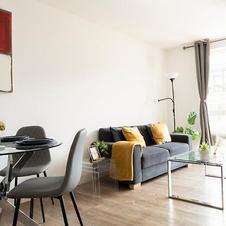 Spacious 2 Bed Apartment In Central Location London Exterior foto
